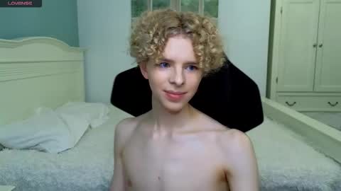 Kudi online show from 10/31/25, 04:52