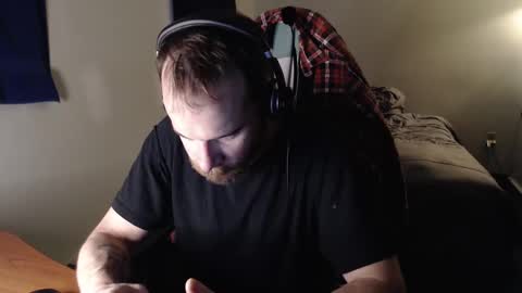 Kuggy online show from 01/01/25, 01:48