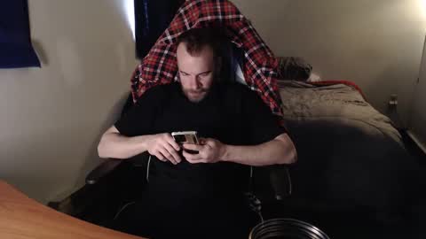 Kuggy online show from 03/02/25, 02:32