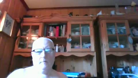 Snapshot of kukken18 chatting on 10/28/25, 09:13 Kukken18 online show from 10/28/25, 09:13