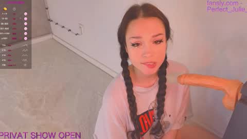 Snapshot of kumamonchik chatting on 10/31/25, 08:26 MY NAME IS JULIA TO SEE MORE 18 CONTENT YOU CAN SUBSCRIBE TO FANSLY - online show from 10/31/25, 08:26