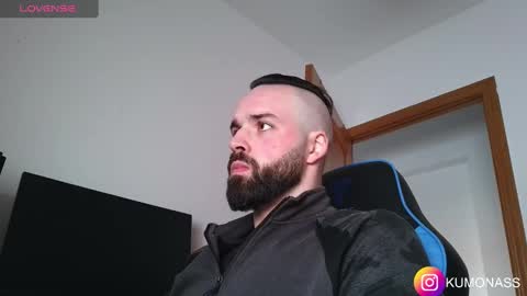 Snapshot of kumonass chatting on 01/16/25, 03:35 kumonass online show from 01/16/25, 03:35