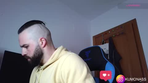 Snapshot of kumonass chatting on 01/21/25, 09:03 kumonass online show from 01/21/25, 09:03