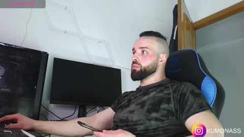 Snapshot of kumonass chatting on 03/08/25, 06:37 kumonass online show from 03/08/25, 06:37