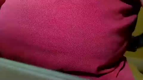 Snapshot of kumtimer chatting on 09/15/25, 08:42 kumtimer online show from 09/15/25, 08:42