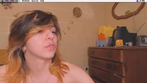 Krypto hethey online show from 10/14/25, 07:36