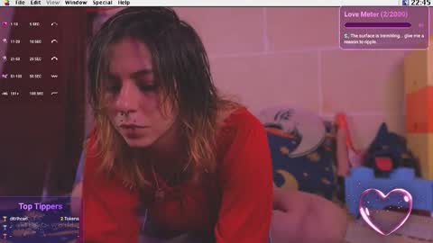 Krypto hethey online show from 10/17/25, 08:44