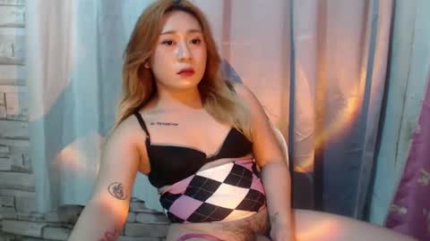 kuntiex online show from 02/16/25, 12:52