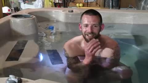 Snapshot of kuntryboyfresh1995 chatting on 04/26/26, 09:29 kuntryboyfresh1995 online show from 04/26/26, 09:29