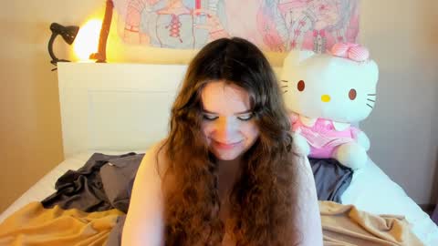 Snapshot of kuraii_ chatting on 12/02/24, 06:20 Anna online show from 12/02/24, 06:20