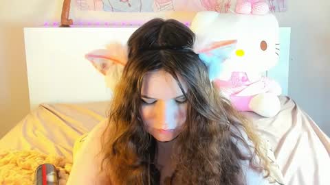 Snapshot of kuraii_ chatting on 01/17/25, 03:45 Anna online show from 01/17/25, 03:45