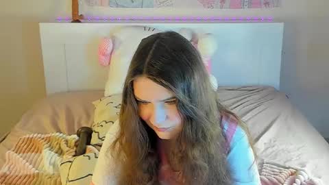 Snapshot of kuraii_ chatting on 02/09/25, 05:19 Anna online show from 02/09/25, 05:19