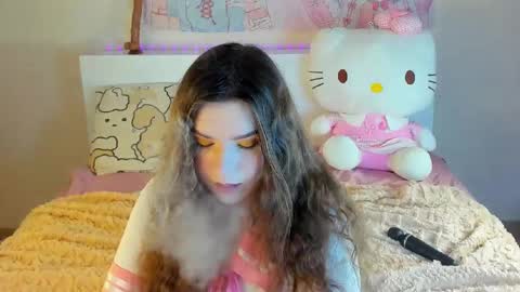 Snapshot of kuraii_ chatting on 02/15/25, 02:37 Anna online show from 02/15/25, 02:37