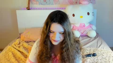 Snapshot of kuraii_ chatting on 02/17/25, 02:20 Anna online show from 02/17/25, 02:20