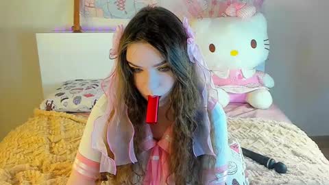 Snapshot of kuraii_ chatting on 02/21/25, 02:17 Anna online show from 02/21/25, 02:17