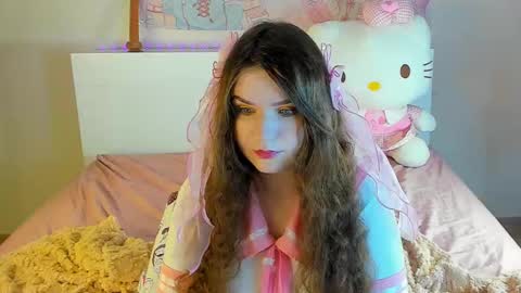 Snapshot of kuraii_ chatting on 02/21/25, 05:24 Anna online show from 02/21/25, 05:24