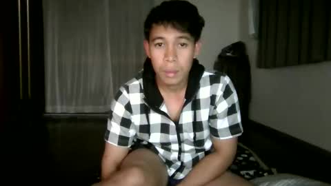 Snapshot of kurdishmace chatting on 10/23/25, 11:09 KurdishMace online show from 10/23/25, 11:09