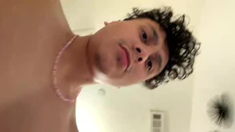 Snapshot of kurlz5stard chatting on 02/25/26, 08:35 kurlz5stard online show from 02/25/26, 08:35