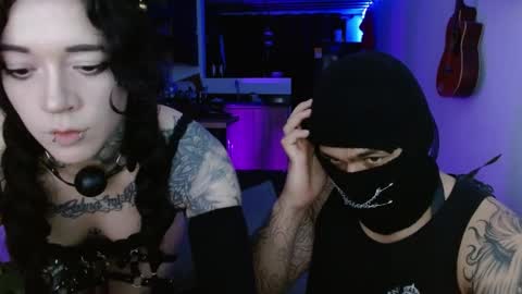 Snapshot of kuro_shir0 chatting on 04/12/26, 02:27 kuro_shir0 online show from 04/12/26, 02:27