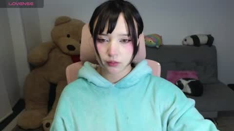 Snapshot of kurochan420 chatting on 07/02/26, 02:33 Andy online show from 07/02/26, 02:33