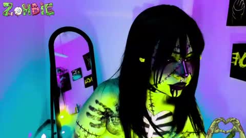 Snapshot of kuromi_bush chatting on 07/04/26, 08:42 IM KUROMI - MY NEXT STREAM - SATURDAY- 31 JANUARY 2026 - 10PM EST DONT MISS IT online show from 07/04/26, 08:42