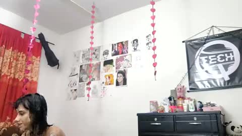 Kuromi Less online show from 02/01/25, 02:05