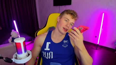 kurt_hanssen online show from 12/14/24, 04:42