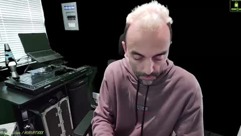 Snapshot of kuruptxxx chatting on 01/02/25, 08:46 kuruptxxx online show from 01/02/25, 08:46