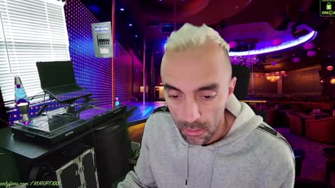 Snapshot of kuruptxxx chatting on 01/08/25, 06:52 kuruptxxx online show from 01/08/25, 06:52