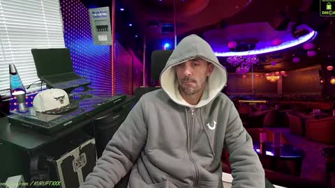 Snapshot of kuruptxxx chatting on 01/21/25, 06:55 kuruptxxx online show from 01/21/25, 06:55