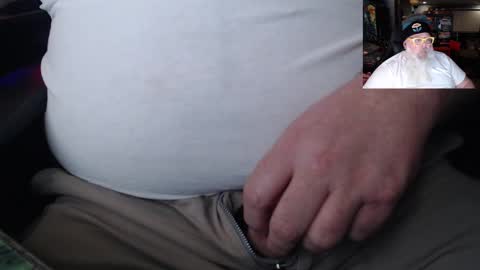 Snapshot of kustom77 chatting on 02/22/25, 11:35 Vlad Voivode of Wallachia online show from 02/22/25, 11:35