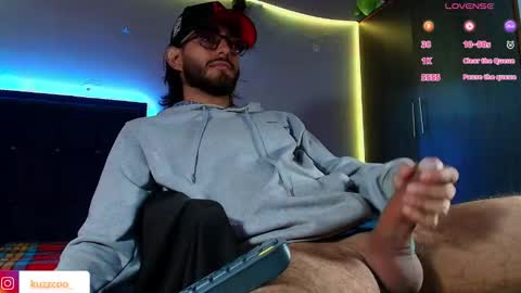 kuzzcoo online show from 02/25/26, 12:48