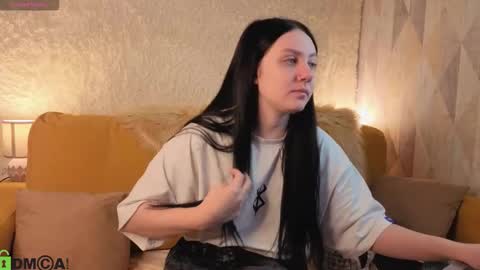 Snapshot of kvetachka chatting on 11/09/25, 02:54 Kvetachka Thu-Sun 0900am-1500pmGTM2 online show from 11/09/25, 02:54