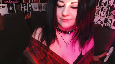 Snapshot of kvopa chatting on 11/04/25, 10:53 Kvopa online show from 11/04/25, 10:53