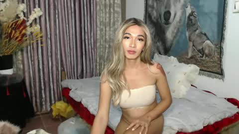 Kween online show from 01/18/25, 06:21