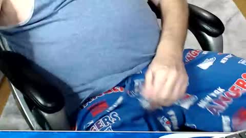 kwib34 online show from 12/15/25, 07:34