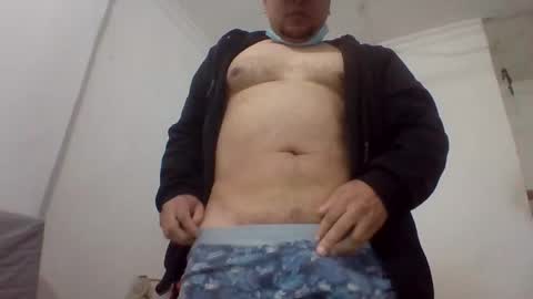 Snapshot of kwt8933 chatting on 02/01/25, 07:05 khalid 89 online show from 02/01/25, 07:05
