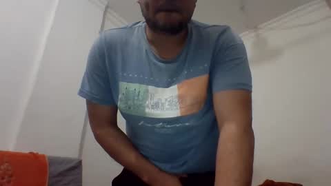 Snapshot of kwt8933 chatting on 02/23/25, 05:23 khalid 89 online show from 02/23/25, 05:23