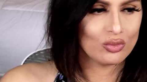 Snapshot of kxaxmichelle chatting on 03/12/26, 07:53 Kick online show from 03/12/26, 07:53