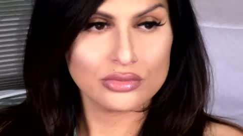 Snapshot of kxaxmichelle chatting on 04/22/26, 07:26 Kick online show from 04/22/26, 07:26