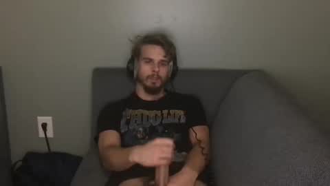 kxng222 online show from 10/19/25, 08:15