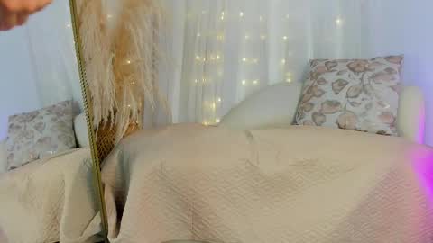 kyany  online show from 11/06/25, 11:11