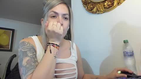 Snapshot of kyhara chatting on 01/29/25, 12:54 kyhara online show from 01/29/25, 12:54