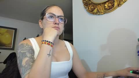 Snapshot of kyhara chatting on 01/31/25, 02:58 kyhara online show from 01/31/25, 02:58