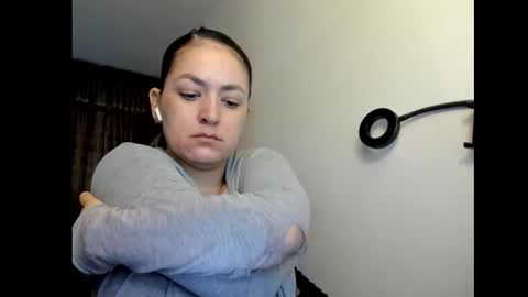 Snapshot of kyhara chatting on 11/14/25, 09:57 kyhara online show from 11/14/25, 09:57