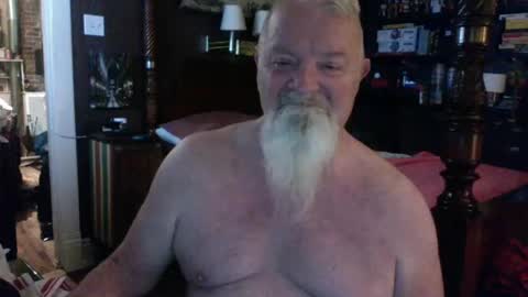 Snapshot of kyhgihntight chatting on 06/08/26, 08:58 Nick Nude Celt KYHighNTight online show from 06/08/26, 08:58