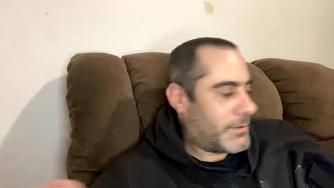 Snapshot of kyle67527 chatting on 12/16/24, 03:43 kyle67527 online show from 12/16/24, 03:43