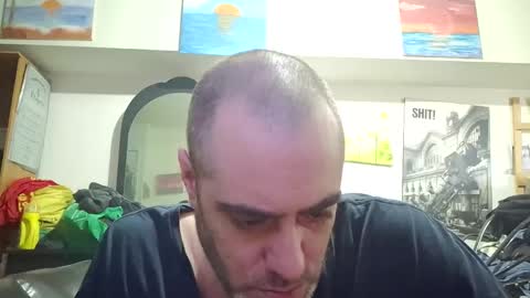 Snapshot of kyle67527 chatting on 04/05/26, 04:04 kyle67527 online show from 04/05/26, 04:04