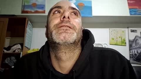 Snapshot of kyle67527 chatting on 04/06/26, 08:10 kyle67527 online show from 04/06/26, 08:10