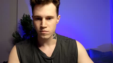 Snapshot of kyle_4u chatting on 12/14/24, 06:52 Kyle online show from 12/14/24, 06:52